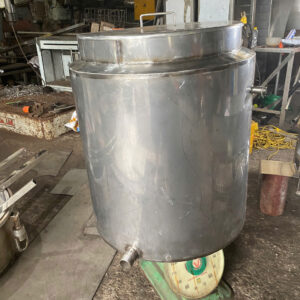 BỒN INOX TRÒN CÓ NẮP – GIA CÔNG THEO YÊU CẦU